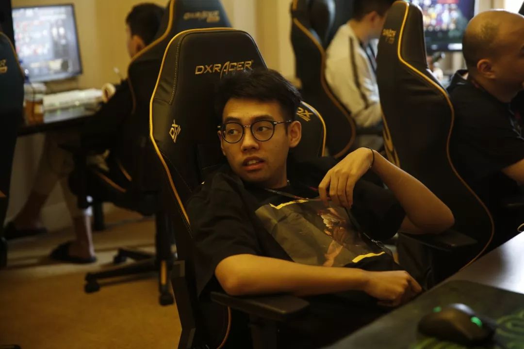 CSGO DH春季大师赛：强队Liquid和G2齐齐败阵